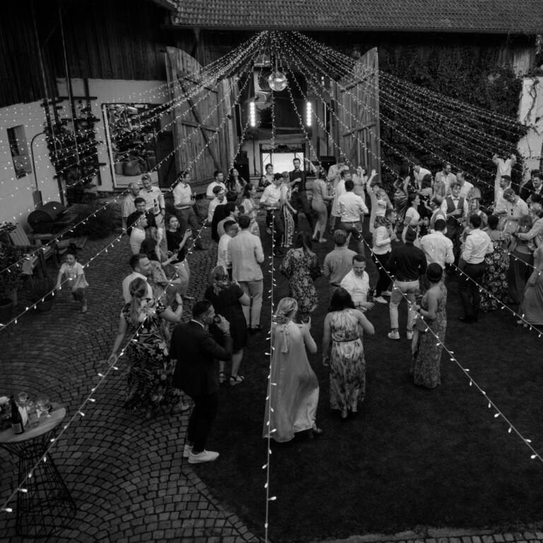 Instagram post from juliahlousek_fotografie. This post is in position 4.